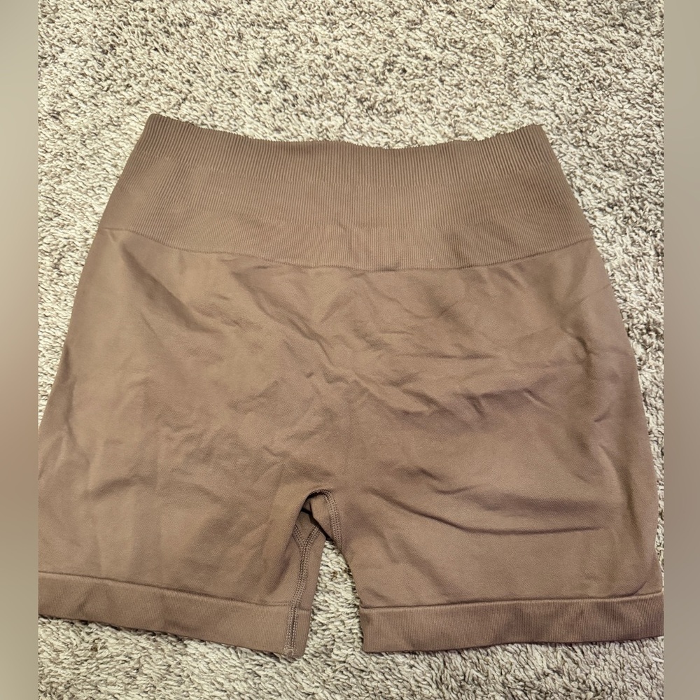 Peachybum shorts